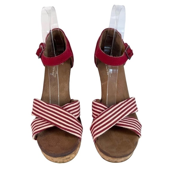 TOMS Sienna Cork Wedge Sandal W9 Open Toe
Criss Cross Cherry Red White Stripe - Picture 4 of 11